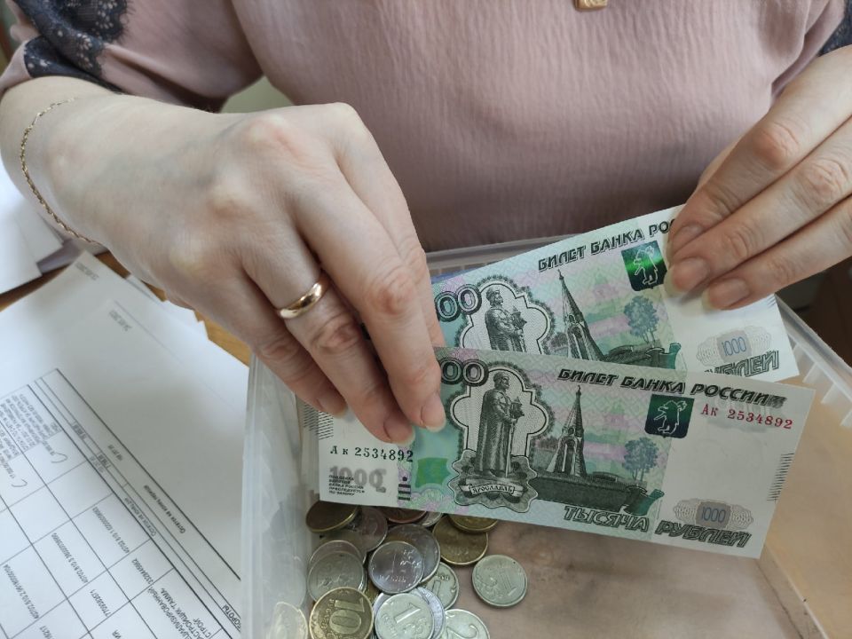 Указ уже подписали: пенсионерам с 7 апреля начнут переводить на карты удержанные за 2018-2024 годы средства