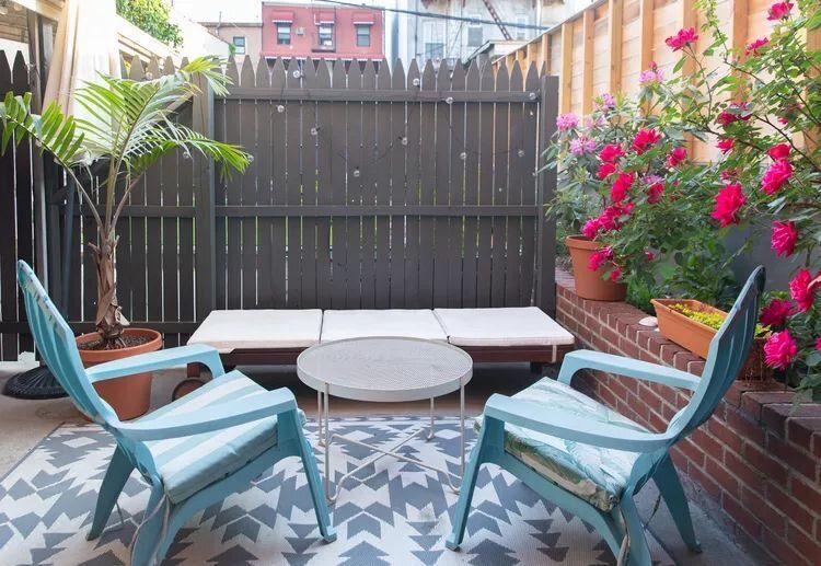 Заглянем в обыденную жизнь бруклинской квартиры: что скрывает «евродвушка»