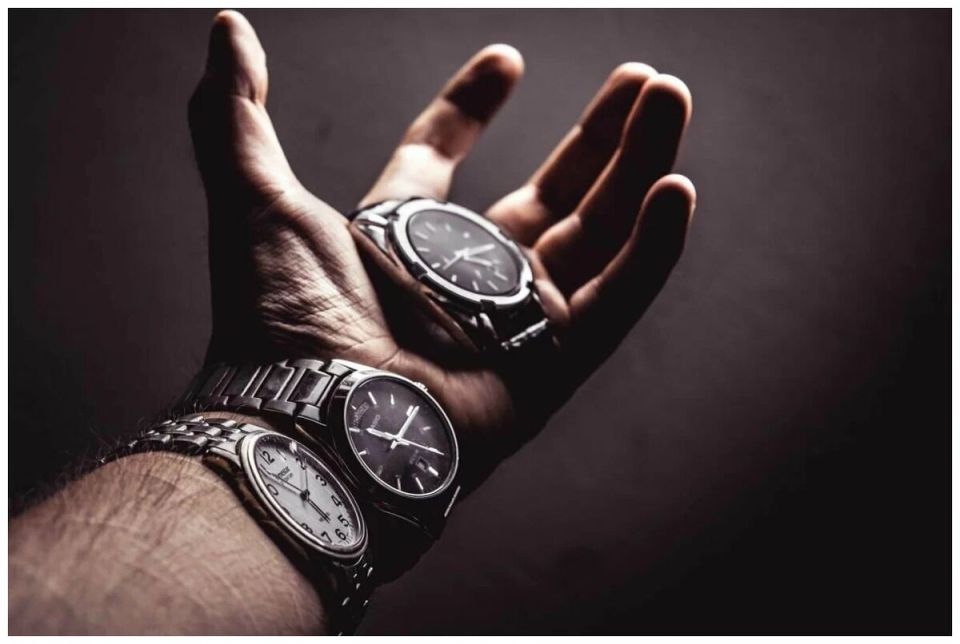 Возврат часов в 2025: как вернуть ненужный или бракованный товар