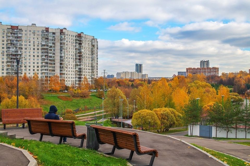 Что изменится в жизни россиян: ключевые новшества октября 2025 года