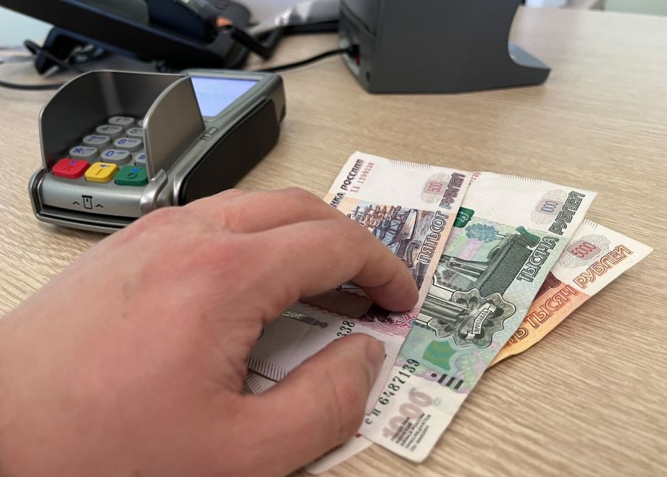 Россияне получат пенсии и пособия раньше срока: детали ноября 2025 года