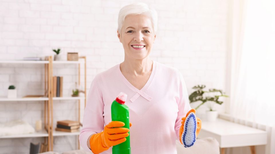 А вы знаете, почему нельзя мыть полы полотенцем? Ворсинки и мусор здесь ни при чем