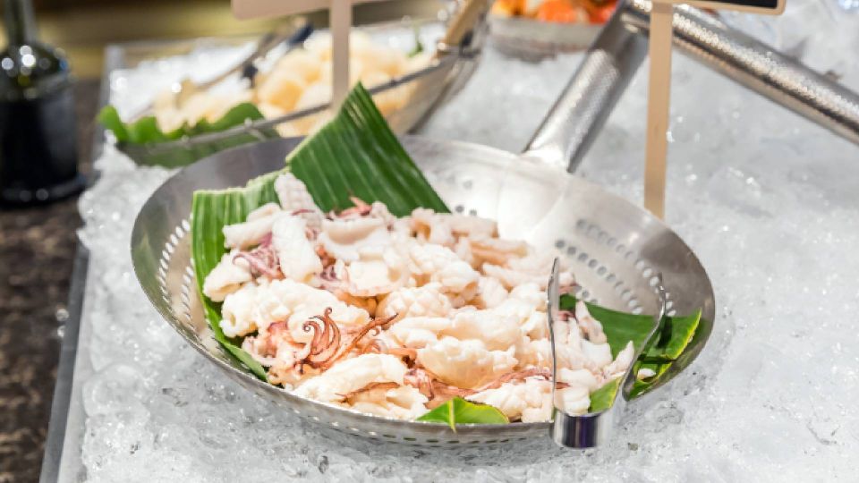 Вареный кальмар не превратится в «резину»: добиться идеальной текстуры поможет хитрость от шеф-повара