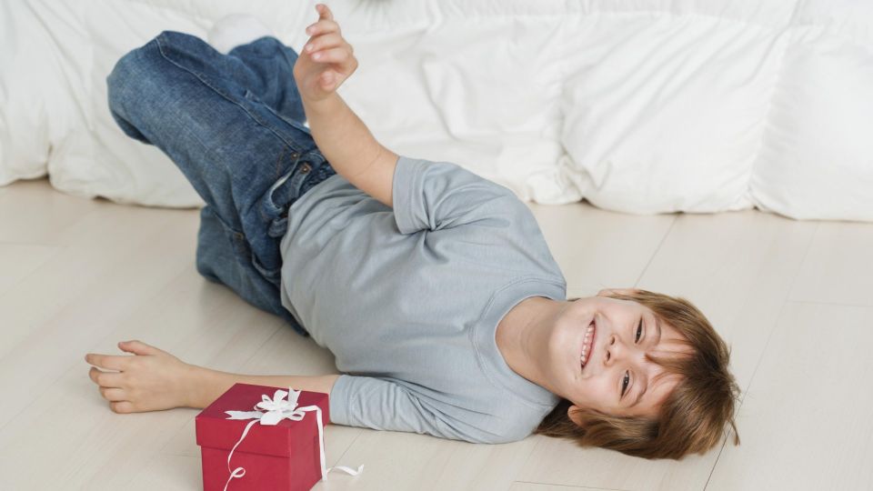 Ламинат заблестит как новый с этим средством: и никаких разводов