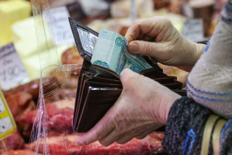 Размер пенсий в России продолжает расти