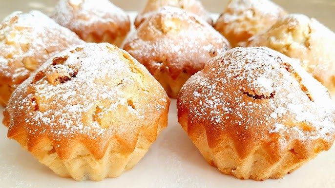 Творожно-яблочные маффины: легкая выпечка с полезными добавками