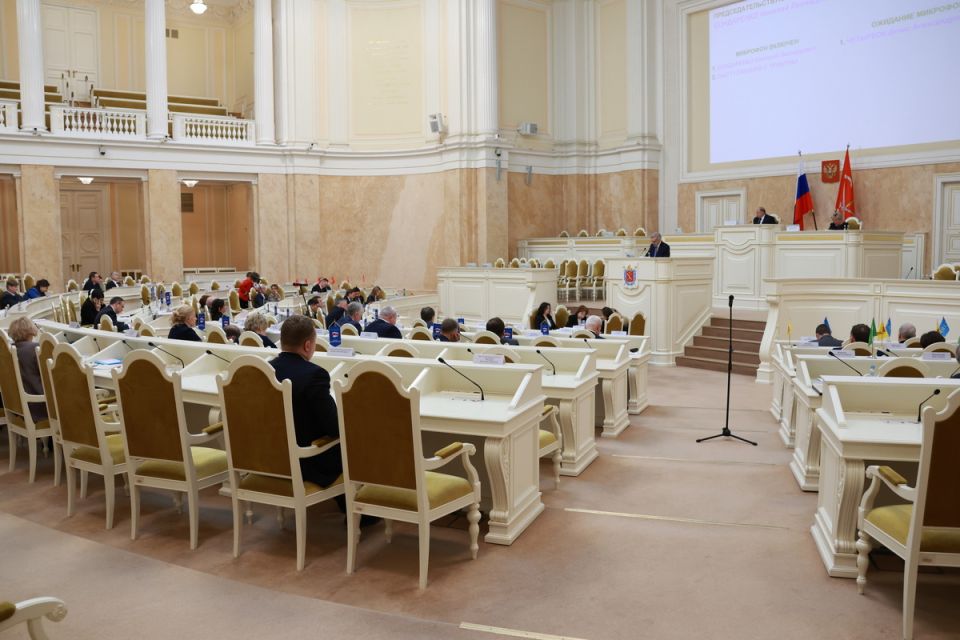 Санкт-Петербург в ожидании важных изменений: от бюджета до поддержки военных семей