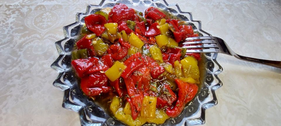 Салат "Светофор": Вкусное лето на вашем столе даже в пасмурную погоду