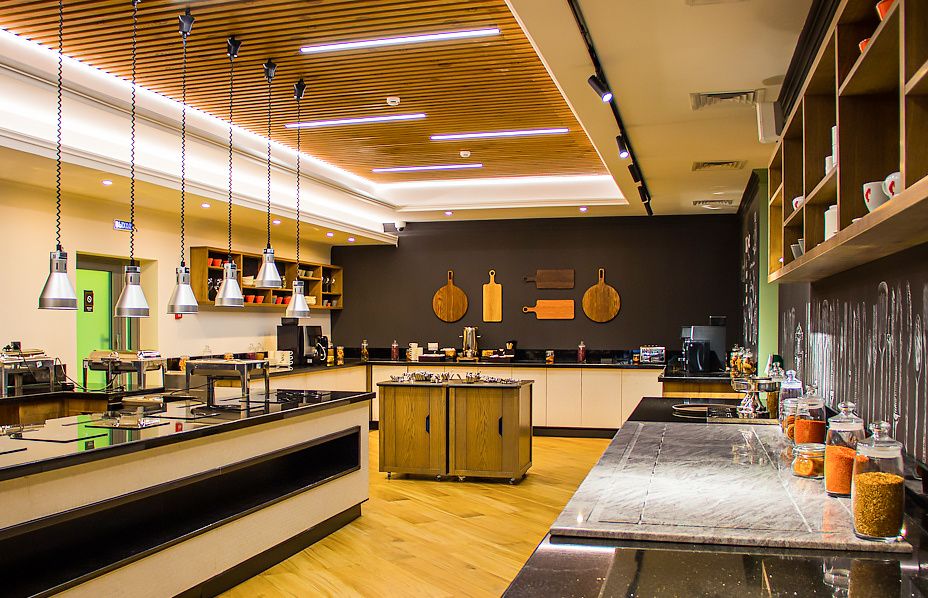 Чистота без усилий: секреты ухода за вытяжкой