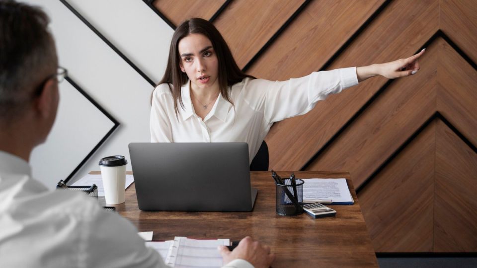 Важное судебное решение: обеденный перерыв не спасет от увольнения за прогул