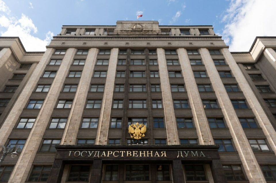 Госслужащие могут забыть о ежегодной отчетности