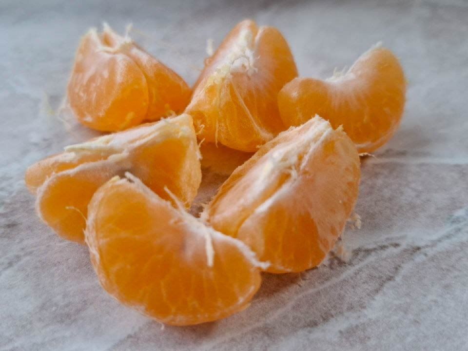 Новый год без химии: как сделать уборку ароматной и безопасной