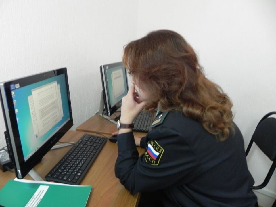 Как судебные приставы выставили на улицу мать с детьми: трагическая история, которая закончилась победой