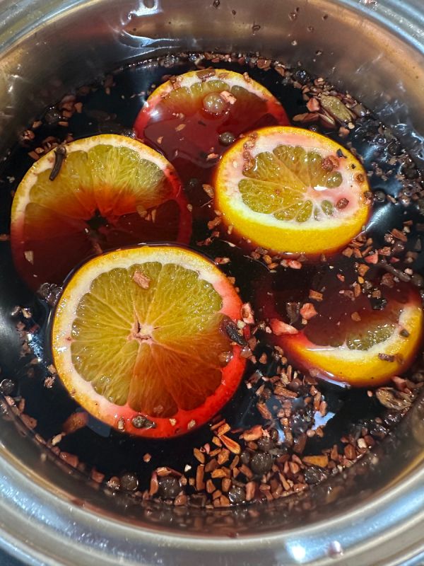 Как глинтвейн согревает зимой: простой путь к уютному вечеру