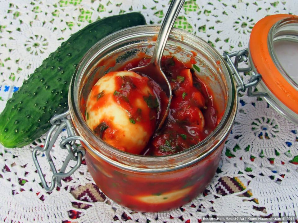 Итальянские маринованные яйца с анчоусами: оригинальное блюдо для гурманов