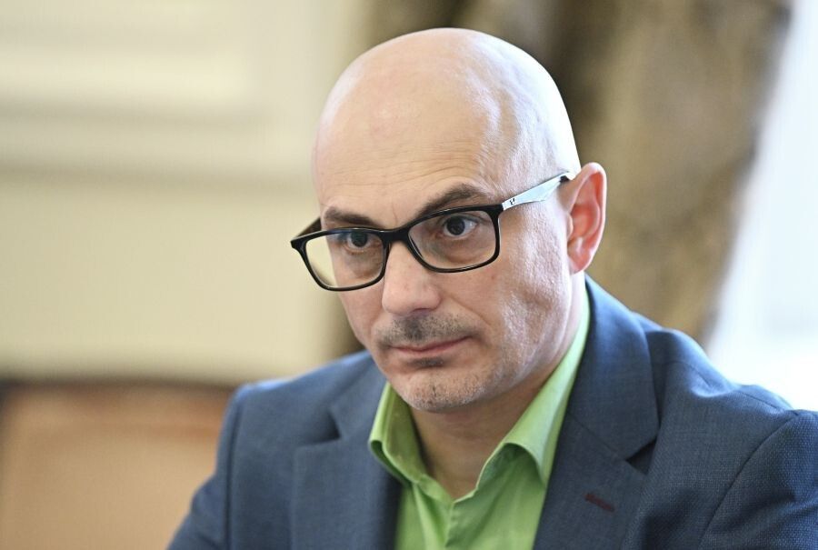 Закон об иностранных исследовательских компаниях: эксперты поддерживают новые ограничения