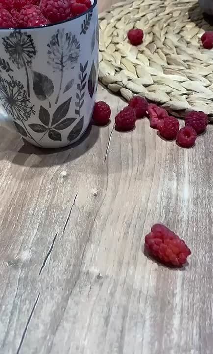    ,     !