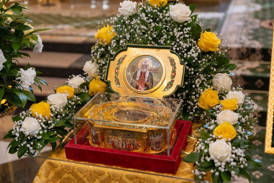 Мощи святителя Тихона прибыли в Сургут