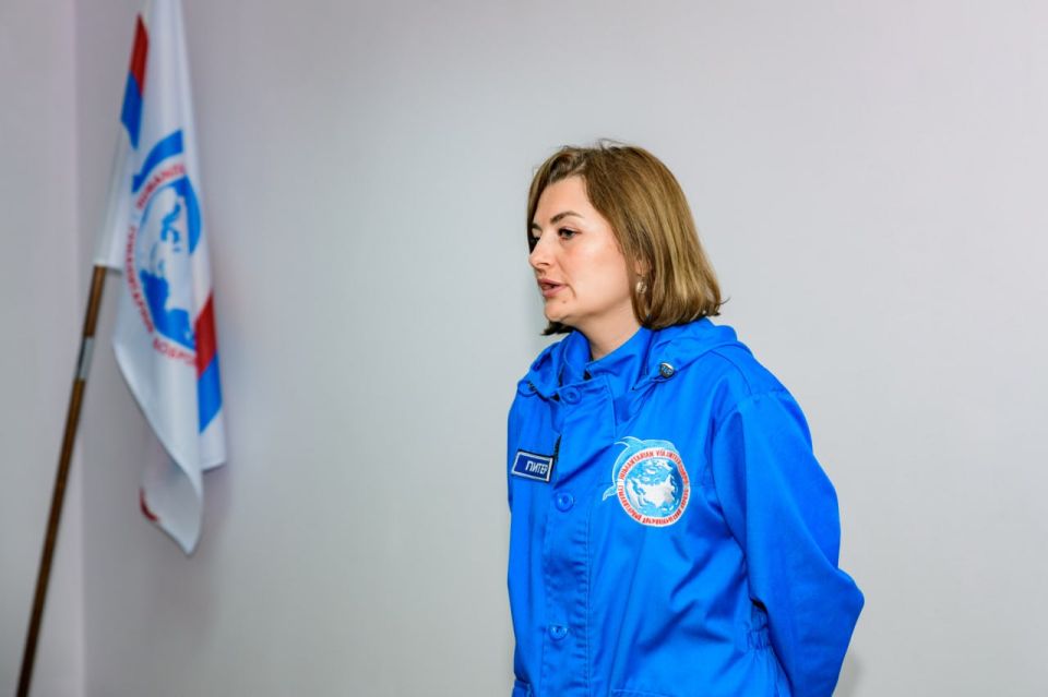 , 30 ,    ,        ,       