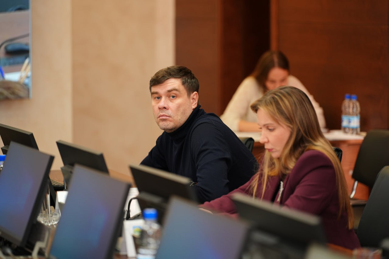 На заседании комитета по социальной политике депутаты Думы города Ханты-Мансийска рассмотрели вопросы организации профилактических мероприятий в образовательных учреждениях, реализацию пилотного проекта «робот-диагност» и... На заседании комитета по социальной политике депутаты Думы города Ханты-Мансийска рассмотрели вопросы организации профилактических мероприятий в образовательных учреждениях, реализацию пилотного проекта «робот-диагност» и...