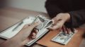 Неожиданный поворот: вкладчик вернул свои деньги после странной потери 395 тысяч рублей