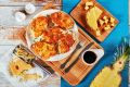 Нежные куриные отбивные с ананасами: рецепт, который покорит сердце любого