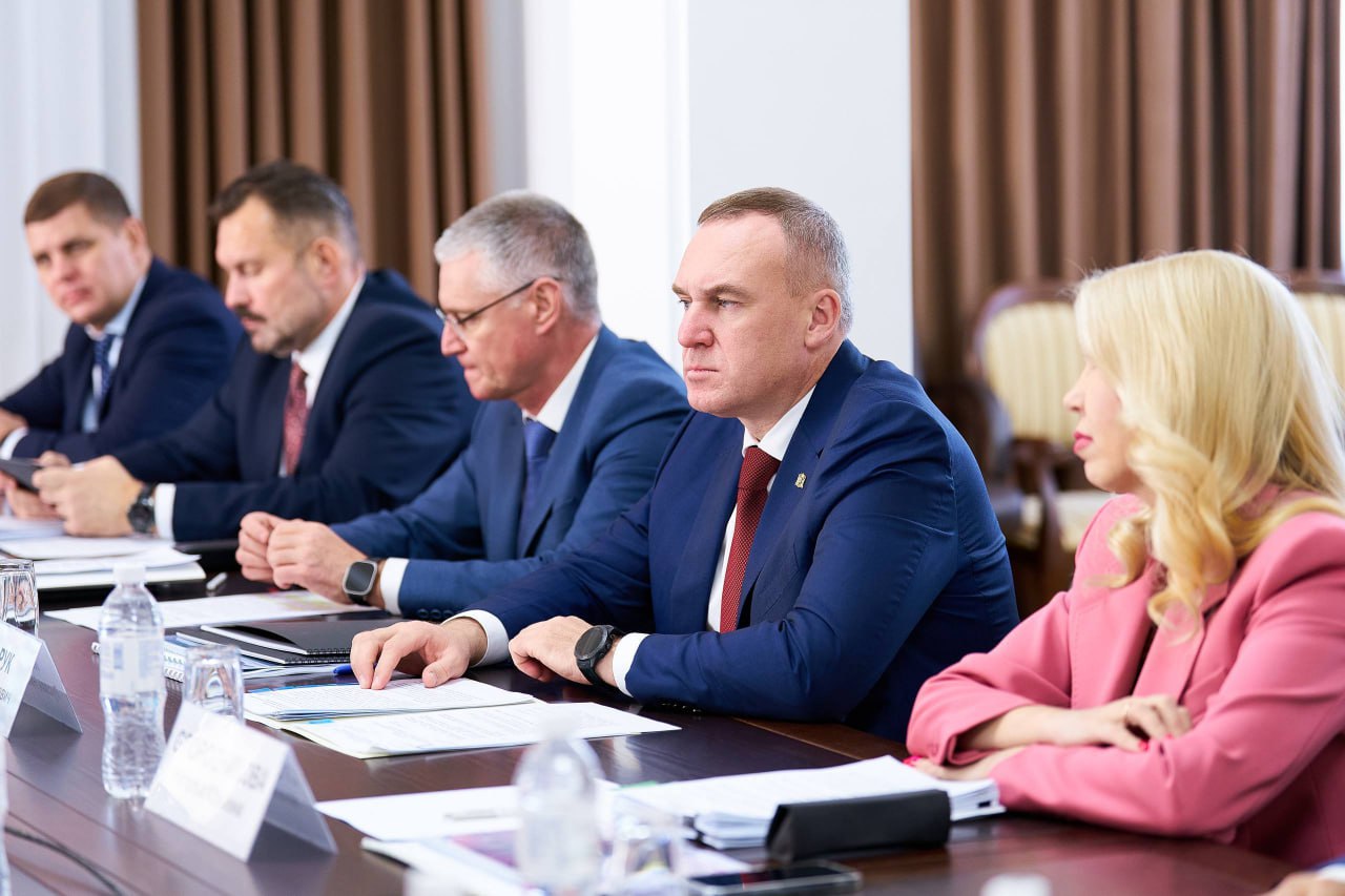 Губернатор Югры и глава корпорации «Система» обсудили проекты по развитию региона в области строительства и цифровизации Губернатор Югры и глава корпорации «Система» обсудили проекты по развитию региона в области строительства и цифровизации