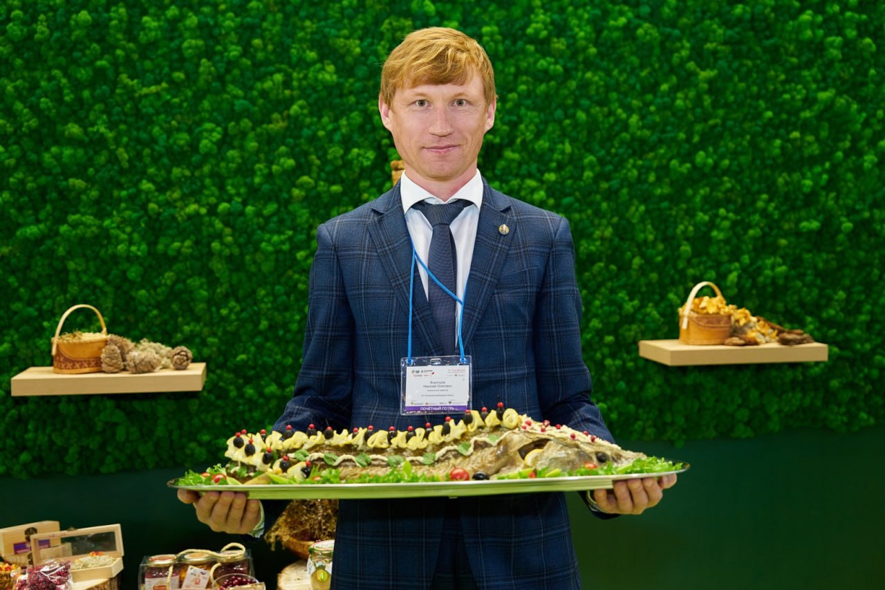 Югра угощает: предприятия ХМАО участвуют в главной агропромышленной выставке Урала Югра угощает: предприятия ХМАО участвуют в главной агропромышленной выставке Урала