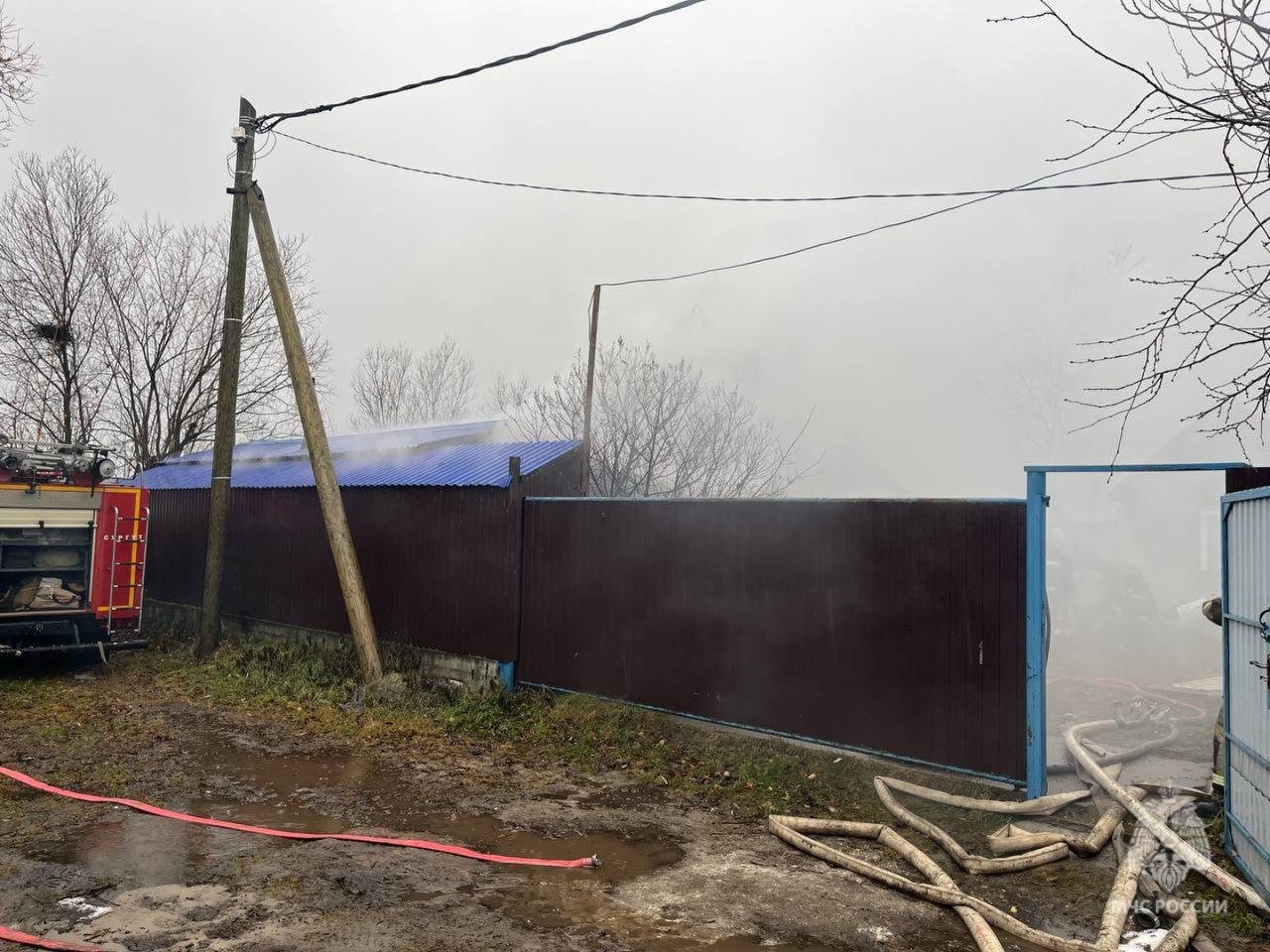 Неправильная эксплуатация печи привела к пожару в Сургуте Неправильная эксплуатация печи привела к пожару в Сургуте