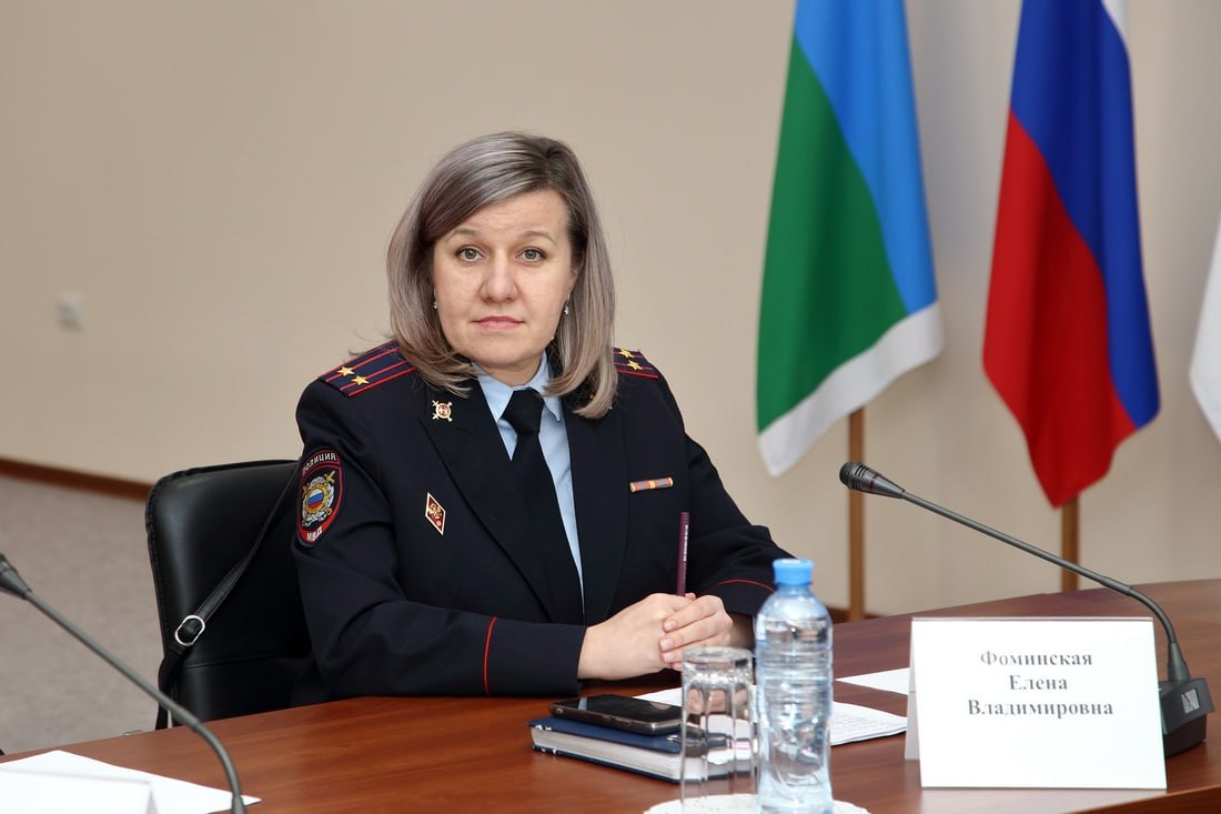 В Нижневартовске полицейских благодарят за вклад в безопасность детства