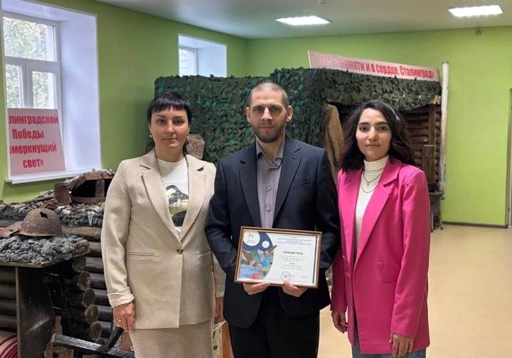 МУЗЕЙ НА КОЛЕСАХ КУРСИРУЕТ ПО ГОРОДУ МУЗЕЙ НА КОЛЕСАХ КУРСИРУЕТ ПО ГОРОДУ