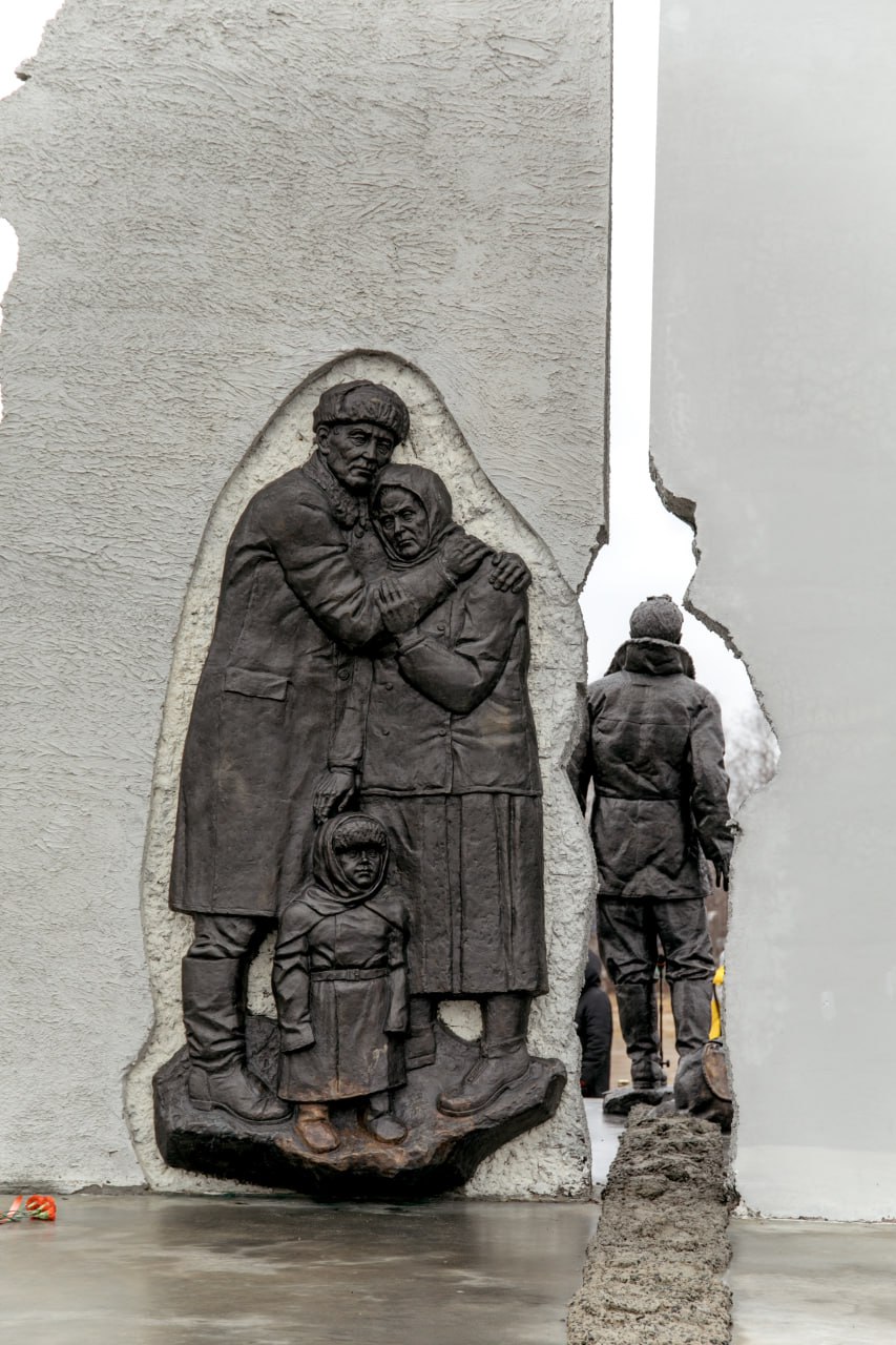 Сургутяне почтили память жертв политических репрессий