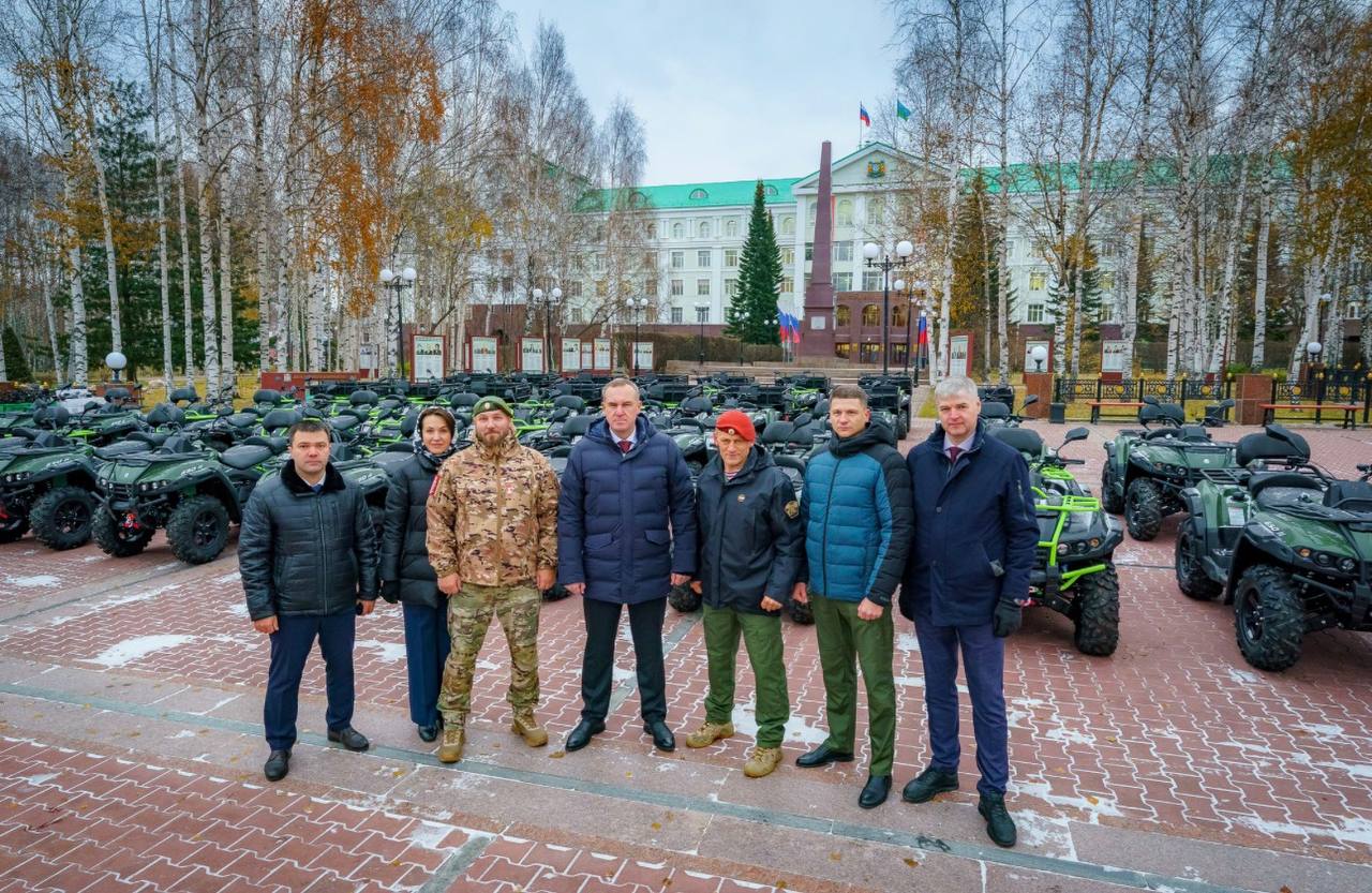 Югра отправила на передовую очередную партию гуманитарного груза Югра отправила на передовую очередную партию гуманитарного груза