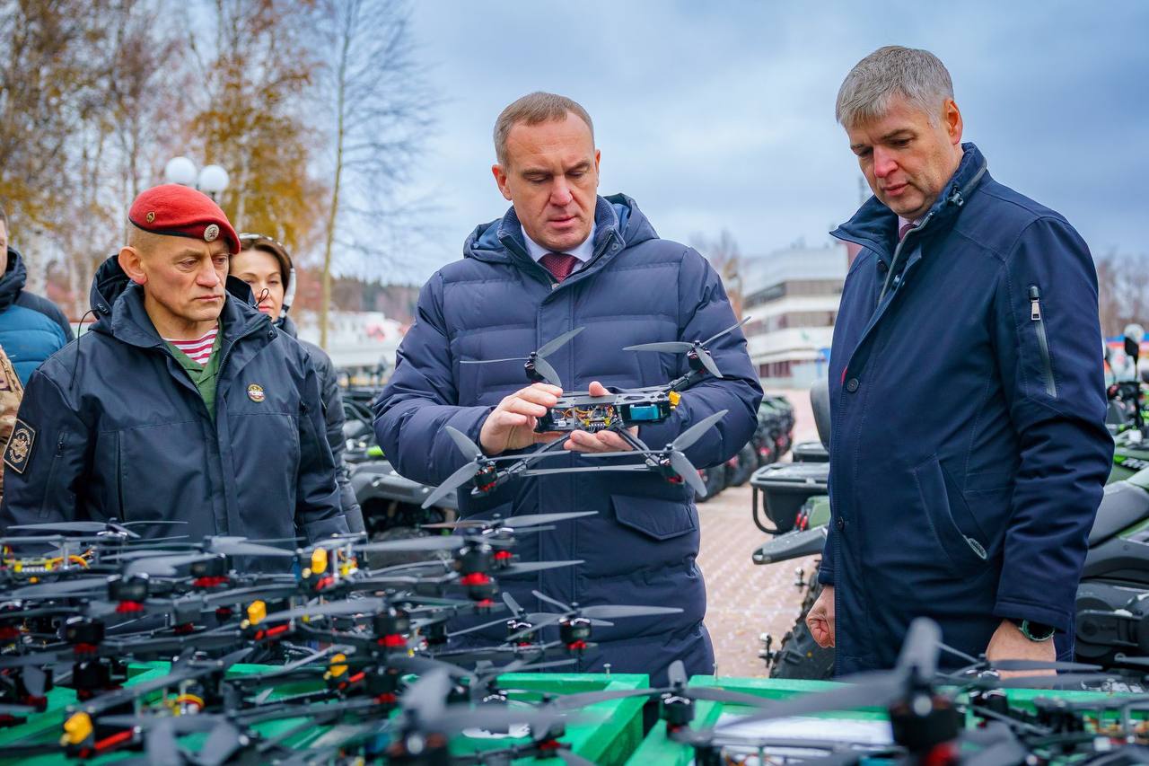 Югра отправила на передовую очередную партию гуманитарного груза Югра отправила на передовую очередную партию гуманитарного груза