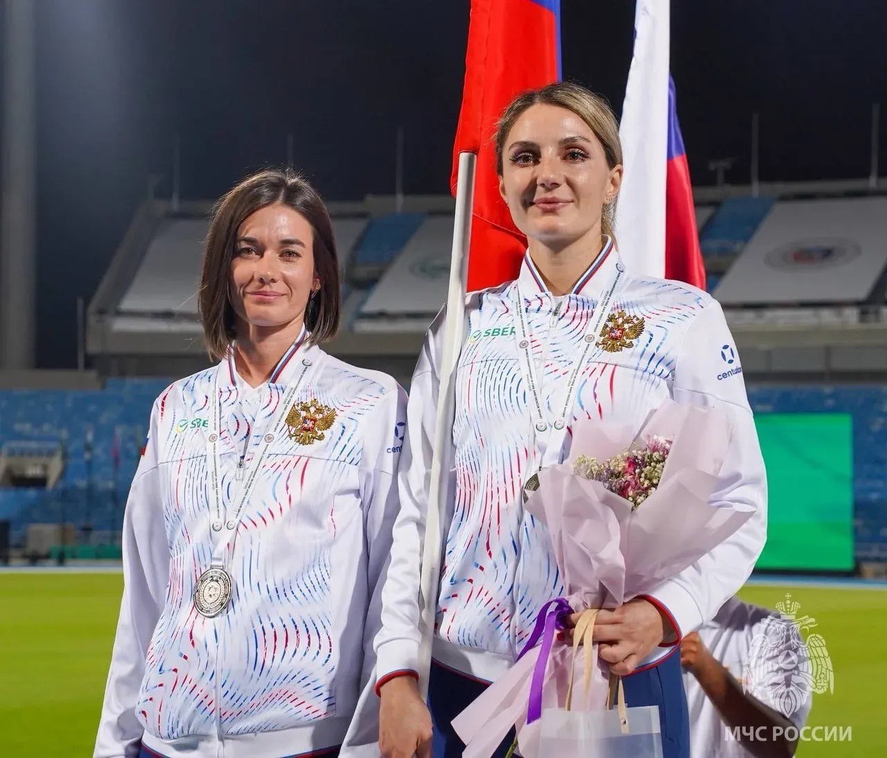 Сборные команды МЧС России – чемпионы мира по пожарно-спастательному спорту Сборные команды МЧС России – чемпионы мира по пожарно-спастательному спорту