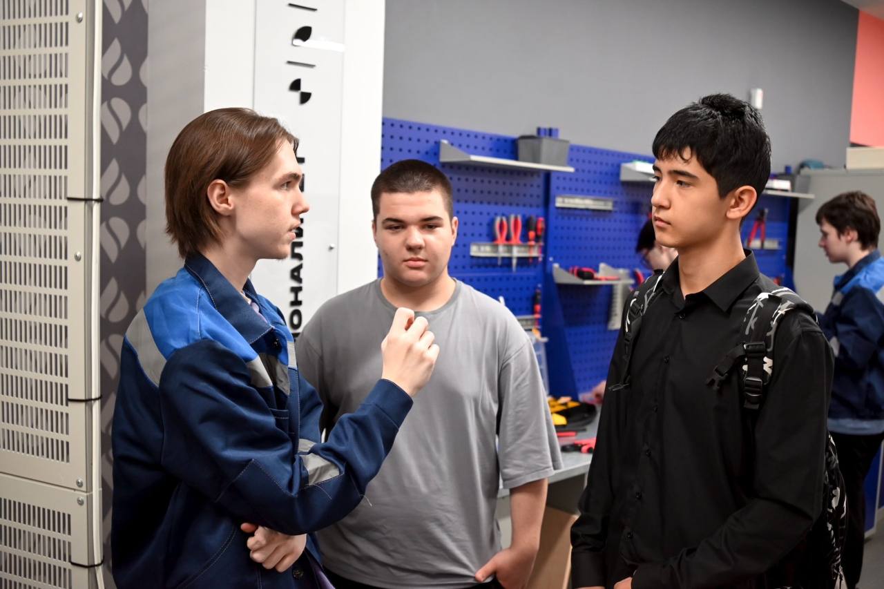 В Югре работает настоящая «образовательная буровая» по подготовке специалистов для ключевых отраслей экономики В Югре работает настоящая «образовательная буровая» по подготовке специалистов для ключевых отраслей экономики