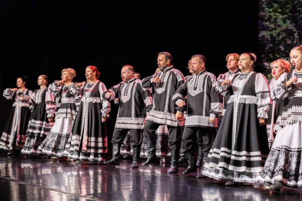  :  !.       !        ,     