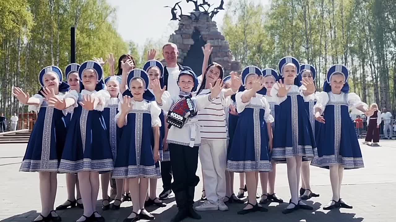 Руслан Кухарук поздравил жителей Югры с Днём народного единства