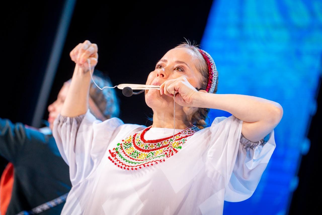 В Ханты-Мансийске объединили народы на гала-концерте фестиваля В Ханты-Мансийске объединили народы на гала-концерте фестиваля