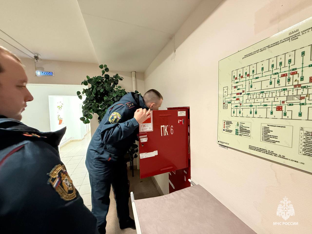 Сотрудники МЧС Югры проводят профилактические мероприятия в учреждениях здравоохранения и соцзащиты Сотрудники МЧС Югры проводят профилактические мероприятия в учреждениях здравоохранения и соцзащиты