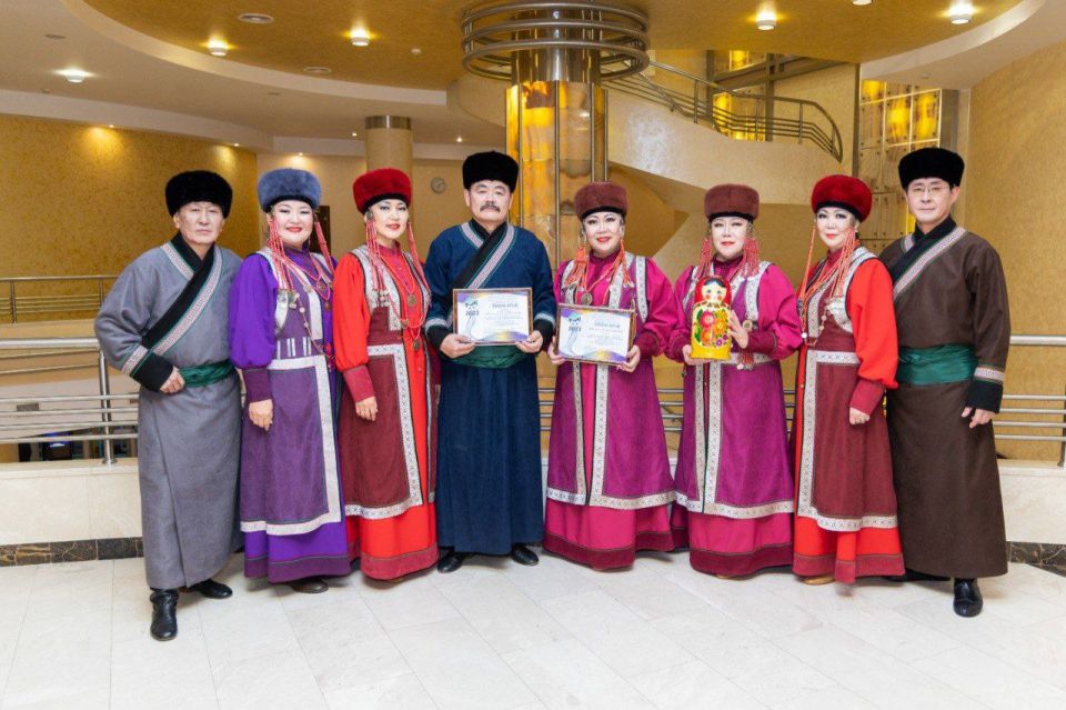  :  !.       !        ,     