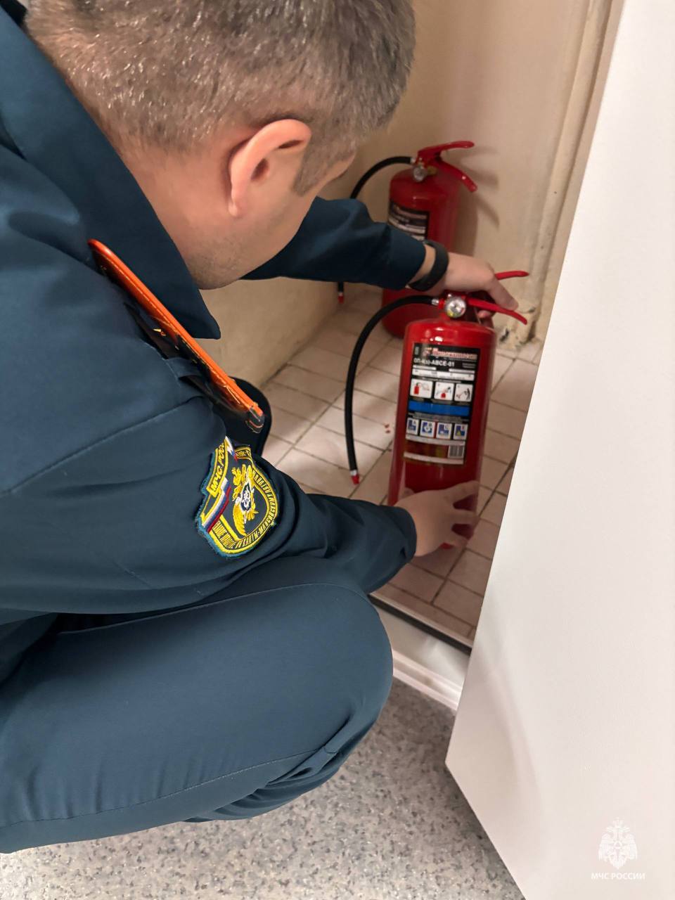 Сотрудники МЧС Югры проводят профилактические мероприятия в учреждениях здравоохранения и соцзащиты Сотрудники МЧС Югры проводят профилактические мероприятия в учреждениях здравоохранения и соцзащиты