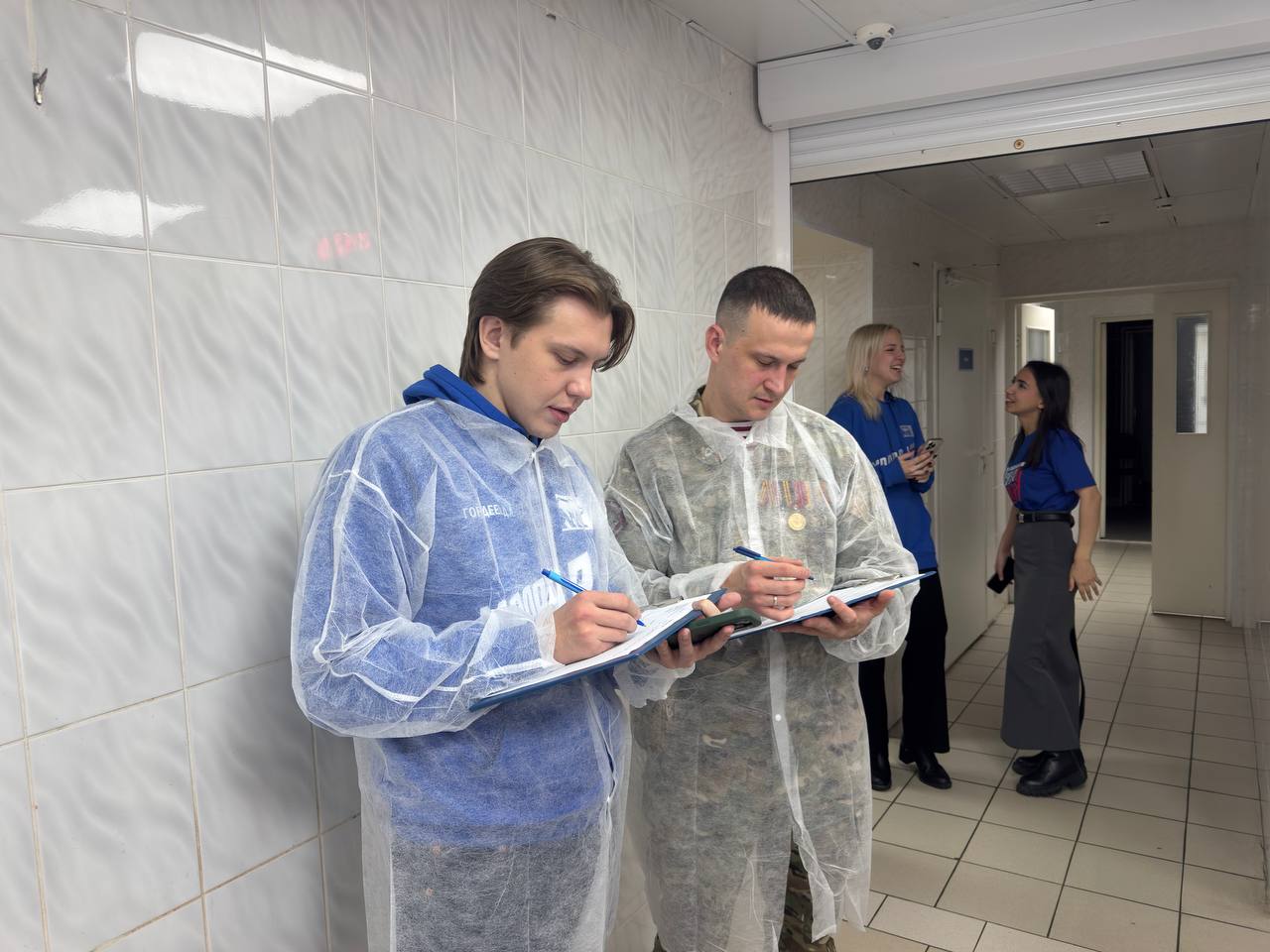 Студенты Сургута организовали конкурс кулинарных талантов ко Дню народного единства Студенты Сургута организовали конкурс кулинарных талантов ко Дню народного единства