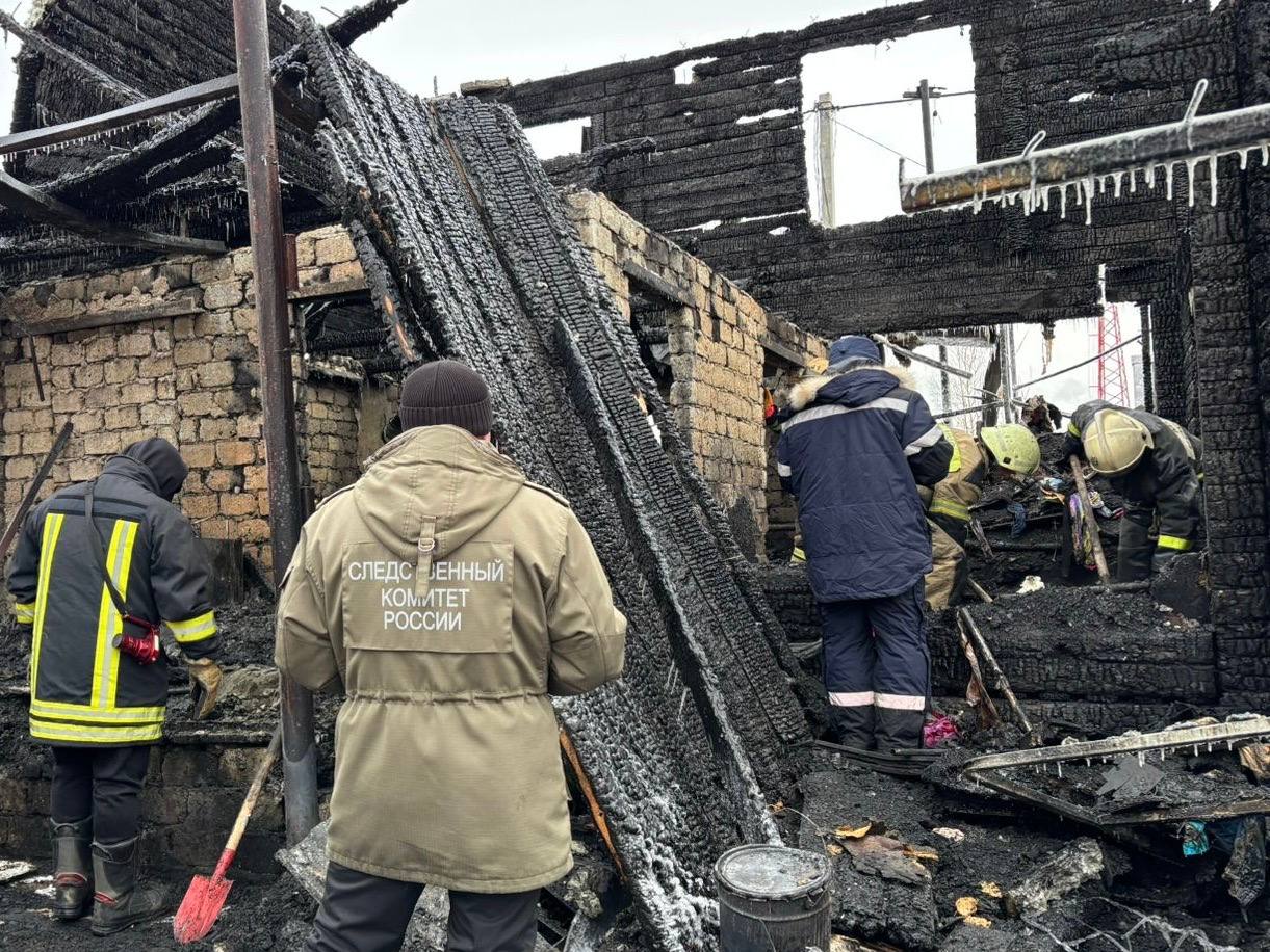 Собрали для вас самое важное о трагедии в Сургуте за день Собрали для вас самое важное о трагедии в Сургуте за день