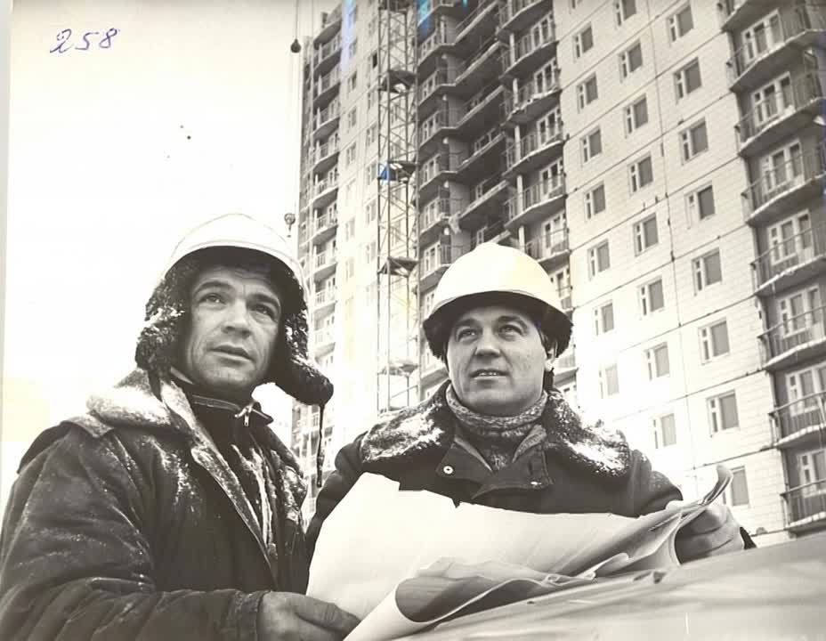 Дмитрий Кощенко: Сегодня, 5 ноября, отмечается День рассматривания старых фотографий