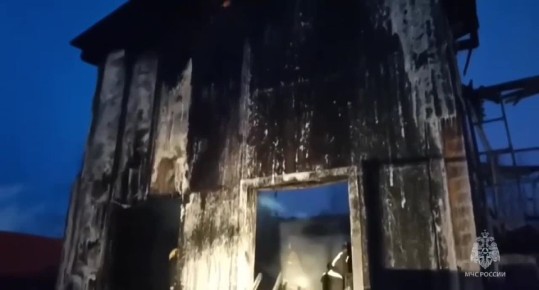 Семь человек, включая четырёх детей, погибли при пожаре в Сургуте