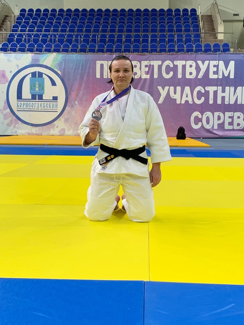 Сургутская спортсменка Ольга Позднышева - обладательница серебряной медали Кубка России по дзюдо спорта слепых Сургутская спортсменка Ольга Позднышева - обладательница серебряной медали Кубка России по дзюдо спорта слепых