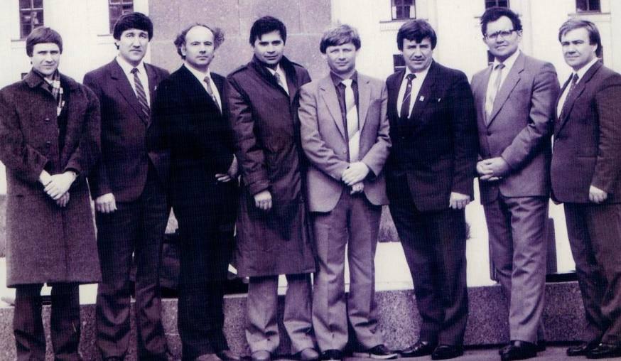 Памяти Виктора Отта. Виктор Иоганесович Отт (04.08.1948–18.09.2022) – нефтяник в третьем поколении, который посвятил освоению Самотлора 14 лет Памяти Виктора Отта. Виктор Иоганесович Отт (04.08.1948–18.09.2022) – нефтяник в третьем поколении, который посвятил освоению Самотлора 14 лет