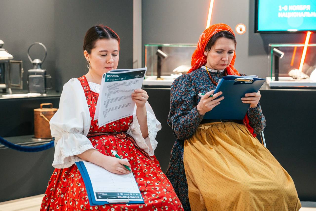 В Югре прошел юбилейный Большой этнографический диктант