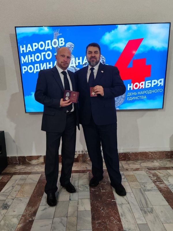 Участникам проекта «Герои Югры» вручили боевые награды